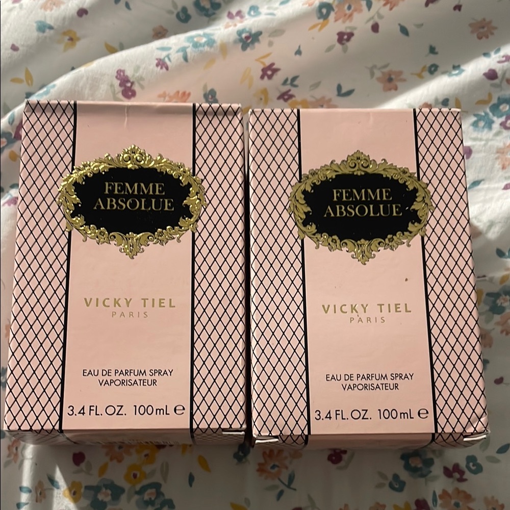 Femme absolute Vicky tiel Paris  edps